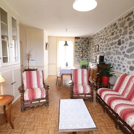 Tatil Evi Maison Renovee A Saint-cernin, 4 Chambres, Terrasse, Garage, Proche Volcans Auvergne - Fr-1-742-239 *